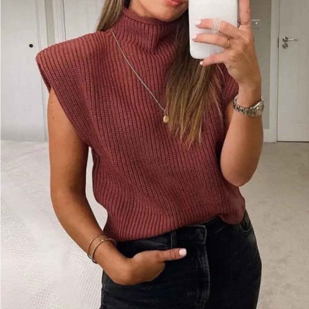 ZARA Shoulder Padded Top Size S